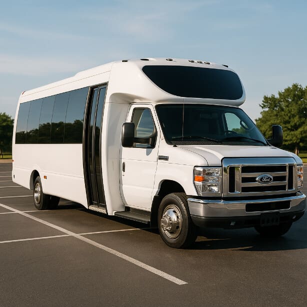 Detroit Coach Bus Service 20 Passenger Minibus