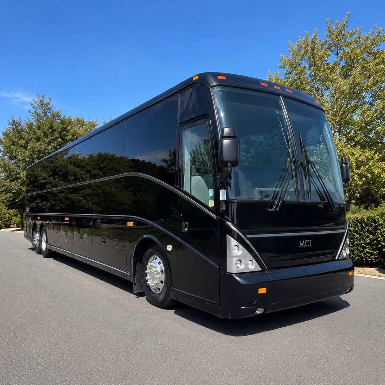 detroitcoachbusservice com makes detroit automotive industry transportation completely seamless