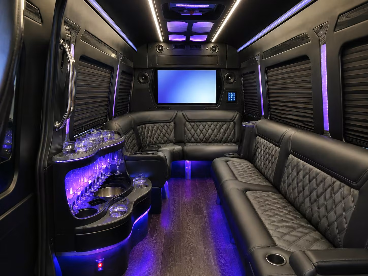 meadow brook amphitheatre group transportation